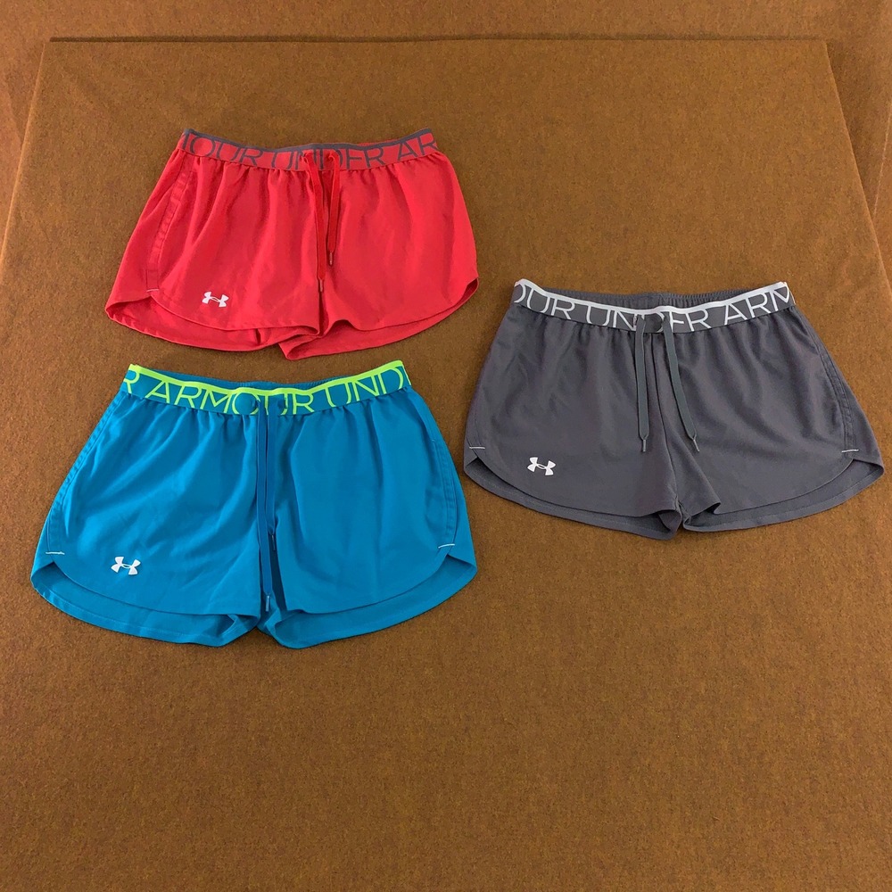 Under Armour Womens Size Medium Red Blue Grey Heatgear 3 Pack Athletic Shorts